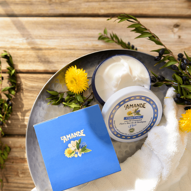 L'amande Crema corpo Fiori e bacche di Sardegna In Saldo