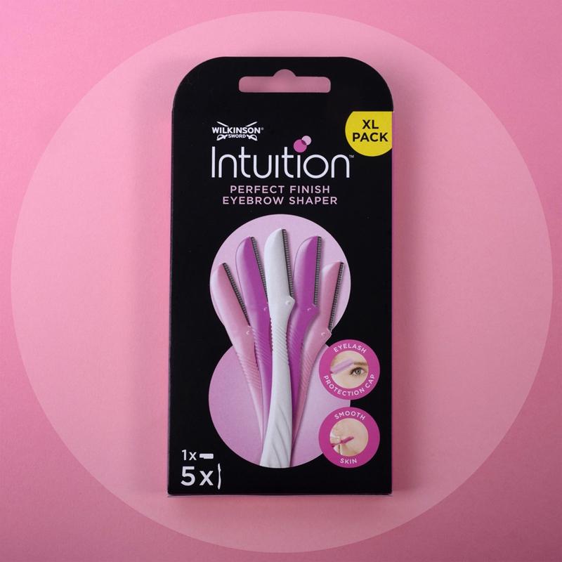 Wilkinson Sword Wilkinson Sword Intuition Perfect Finish Eyebrow Shaper rasoio per sopracciglia Consegna Veloce