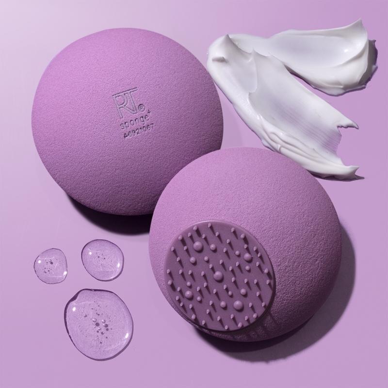 Real Techniques Real Techniques Sponge+ Miracle Skincare spugnetta detergente con dischetto per massaggi Sottocosto