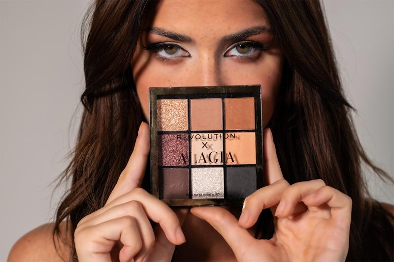 Makeup Revolution Makeup Revolution X Alagia All You Need palette di ombretti Offerte