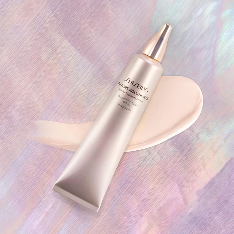 Shiseido Shiseido Future Solution LX primer illuminante e lisciante SPF 30 Offerta esclusiva