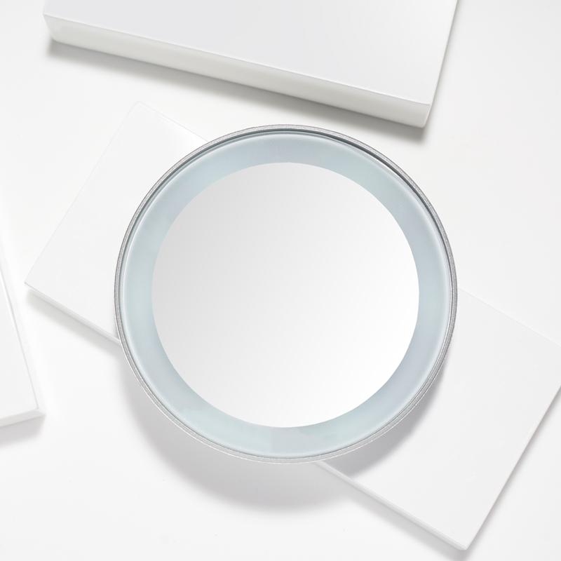 Tweezerman Tweezerman Led 15X Mini Mirror specchietto ingranditore con retroilluminazione LED Offerta Anniversario