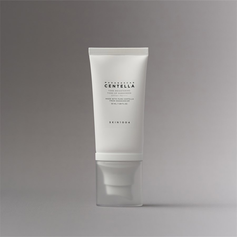 Skin 1004 Protezione solare Madagascar Centella Tone Brightening Tone-Up Sunscreen Promozione