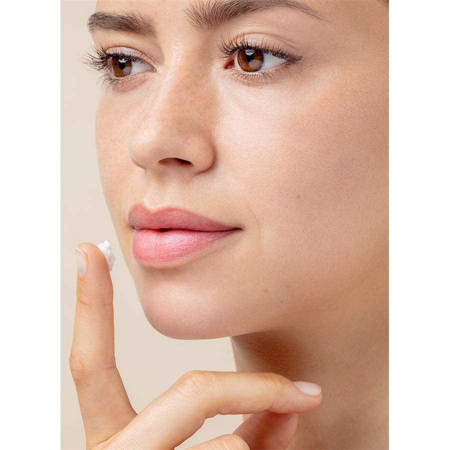 SENSAI Expert Products Total Lip Treatment Presa