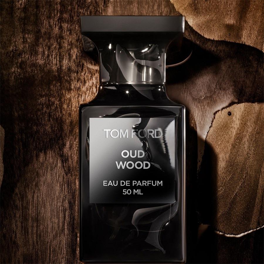 Tom Ford Private Blend Oud Wood Eau de Parfum Spray Presa