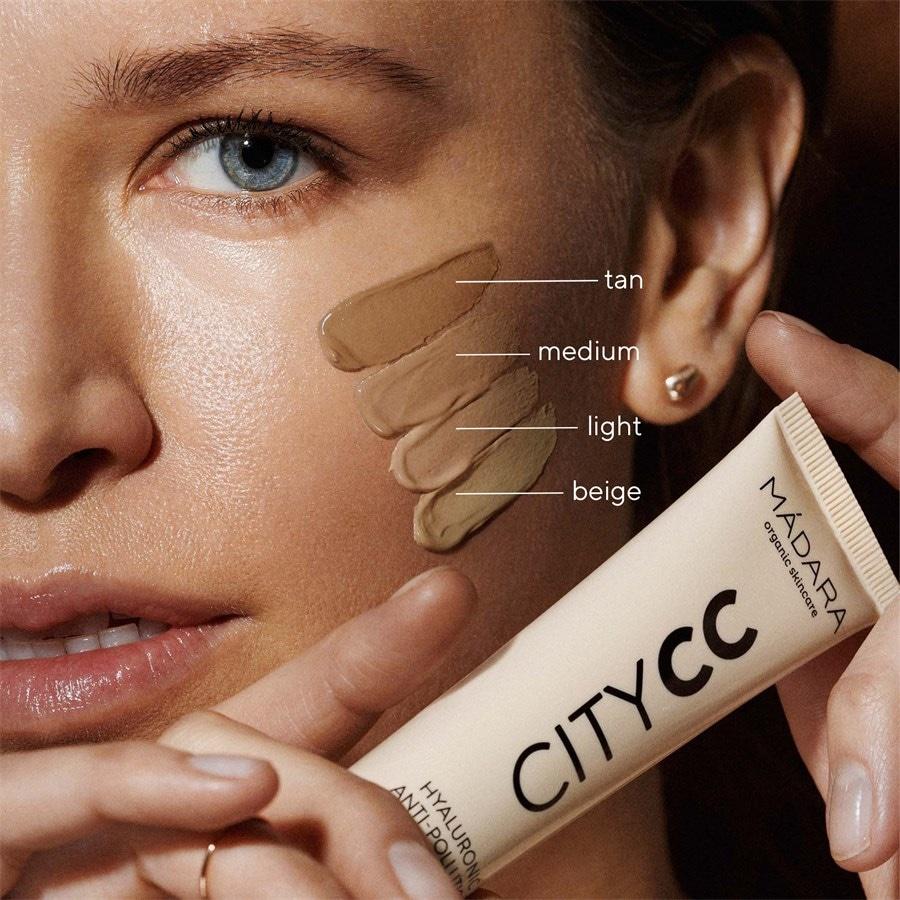 MÁDARA Cura CITYCC Hyaluronic Anti-Pollution CC Cream SPF15 Sconti VIP